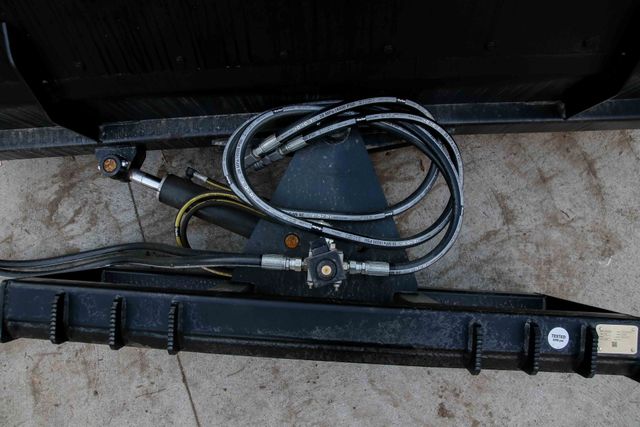 Express Steel 84